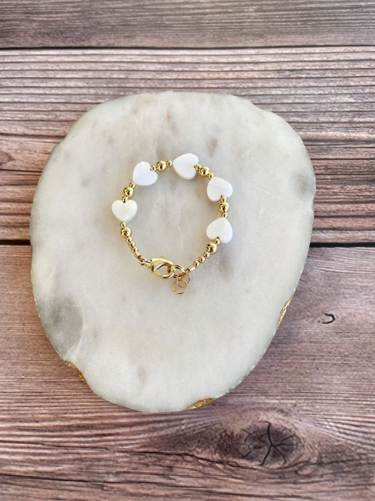 14K Gold Filled Bracelet - White Shell Hearts – Quill+Goose